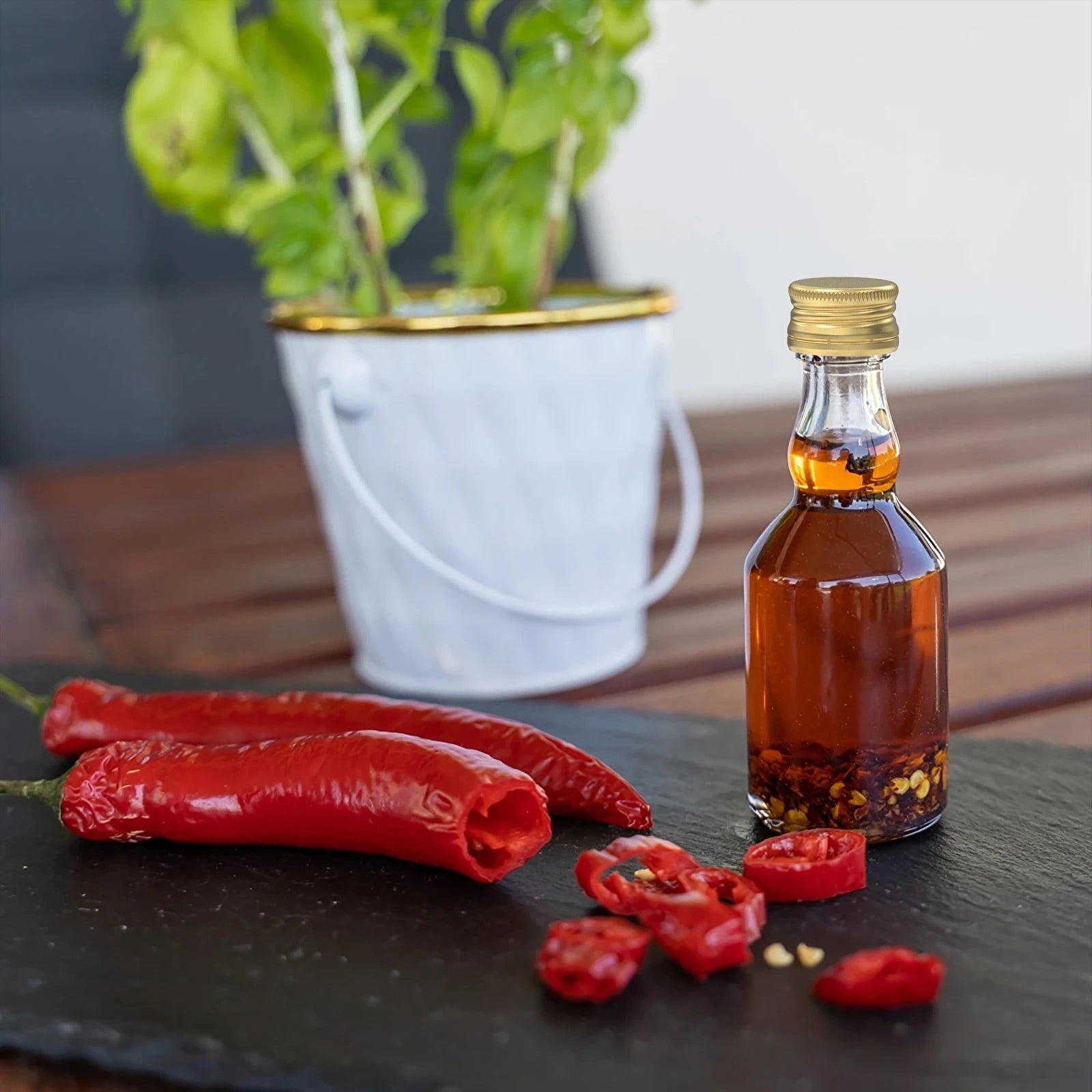 10x 50ml Glasflaschen Set mit Schraubverschluss – Mini Flaschen für Schnaps & Proben