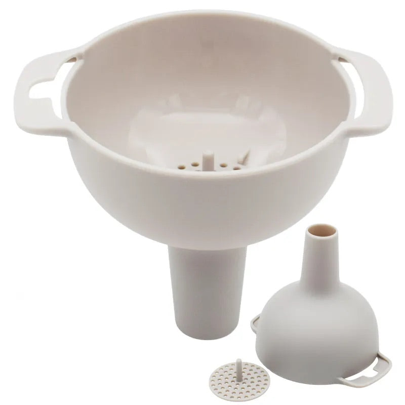 Trichter mit Sieb 12 cm