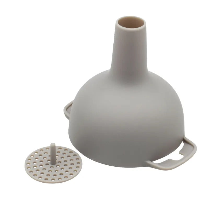 Trichter mit Sieb 12 cm